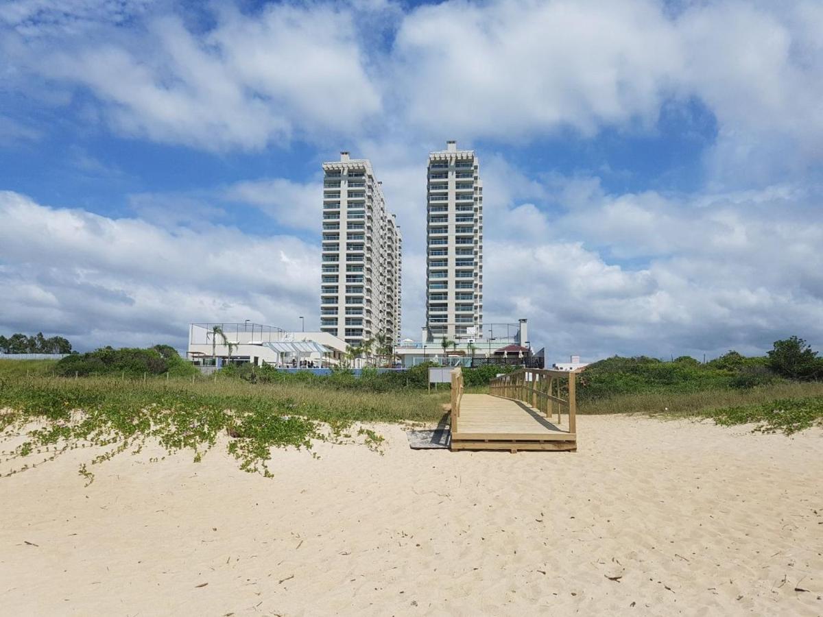 Ape Estilo Resort C/ Pe Na Areia E Vista Mar, Proximo Ao Beto Carrero Piçarras 外观 照片