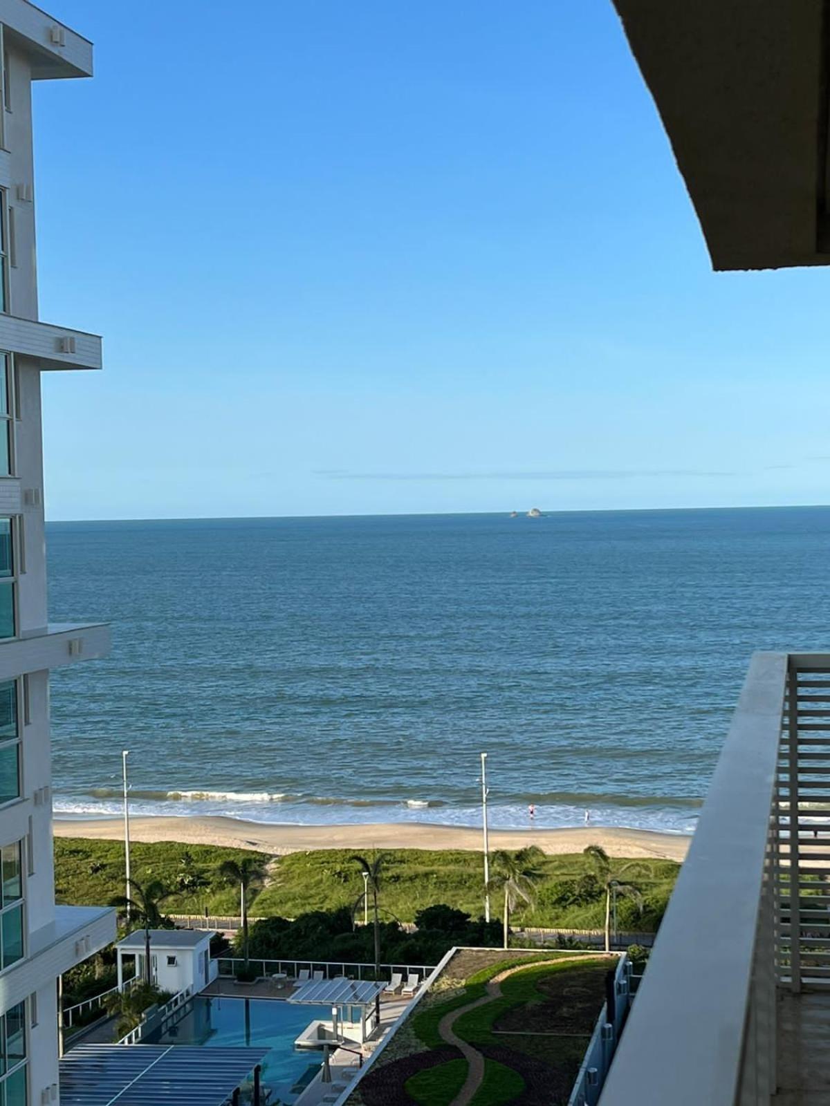 Ape Estilo Resort C/ Pe Na Areia E Vista Mar, Proximo Ao Beto Carrero Piçarras 外观 照片